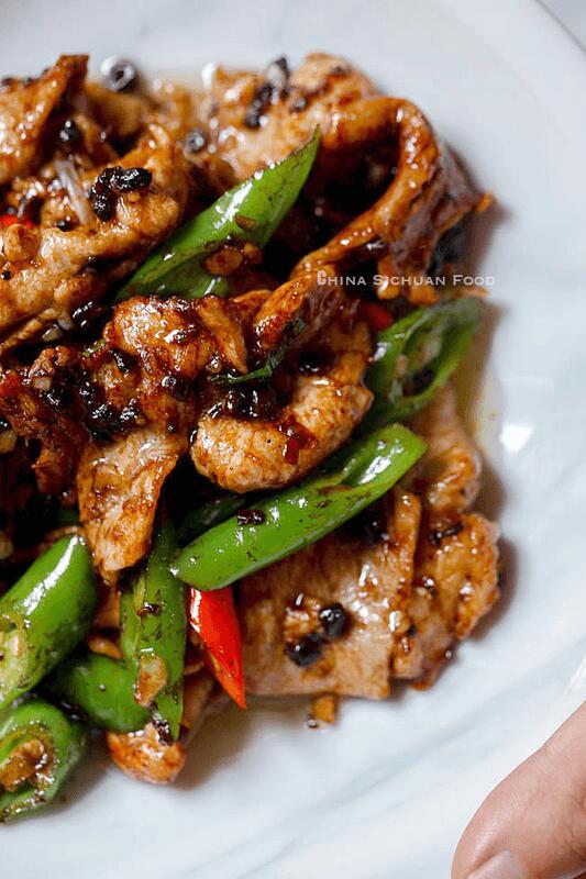 Wok Sautegg Drop Chicken In Black Bean Sauce